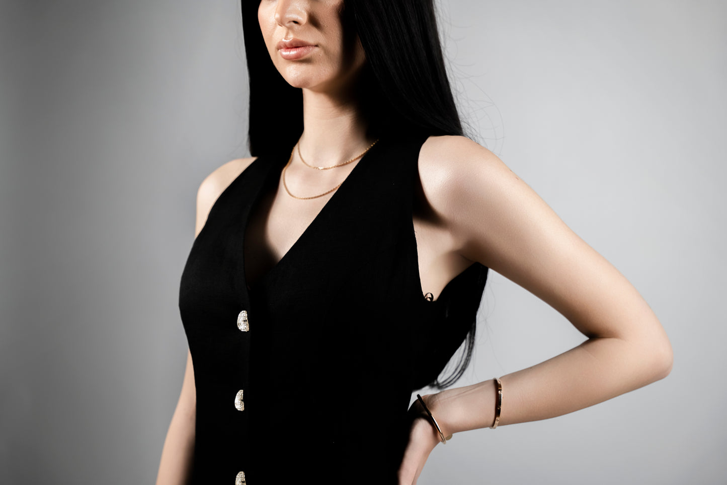Naya Black Linen Midi Dress